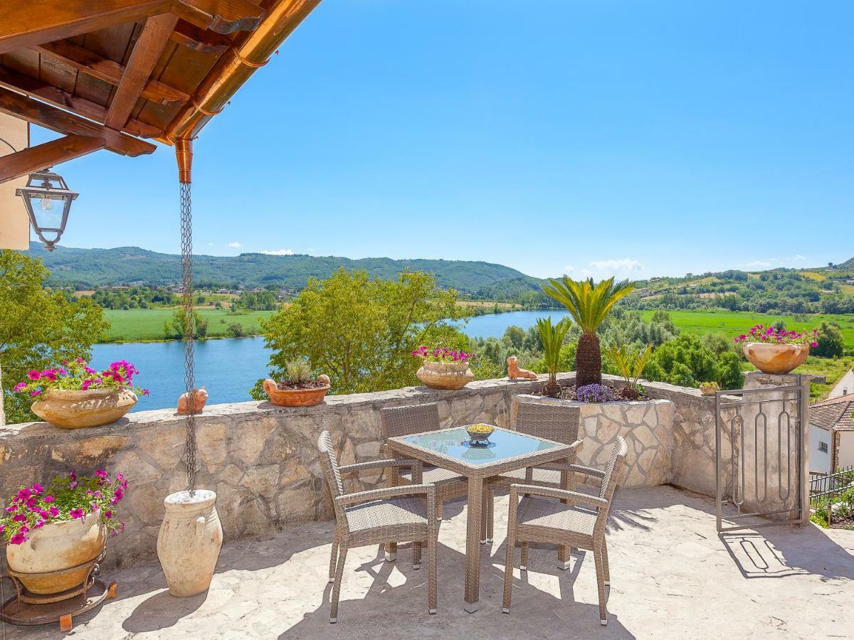 La Casa Sul Lago Posta Fibreno Zewnętrze zdjęcie